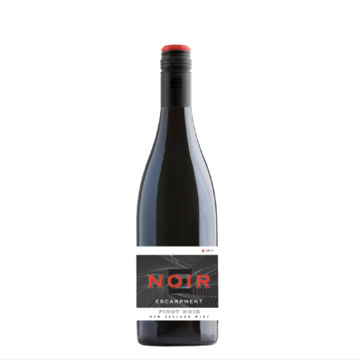 Wine bottle labeled 'NOIR' on a white background